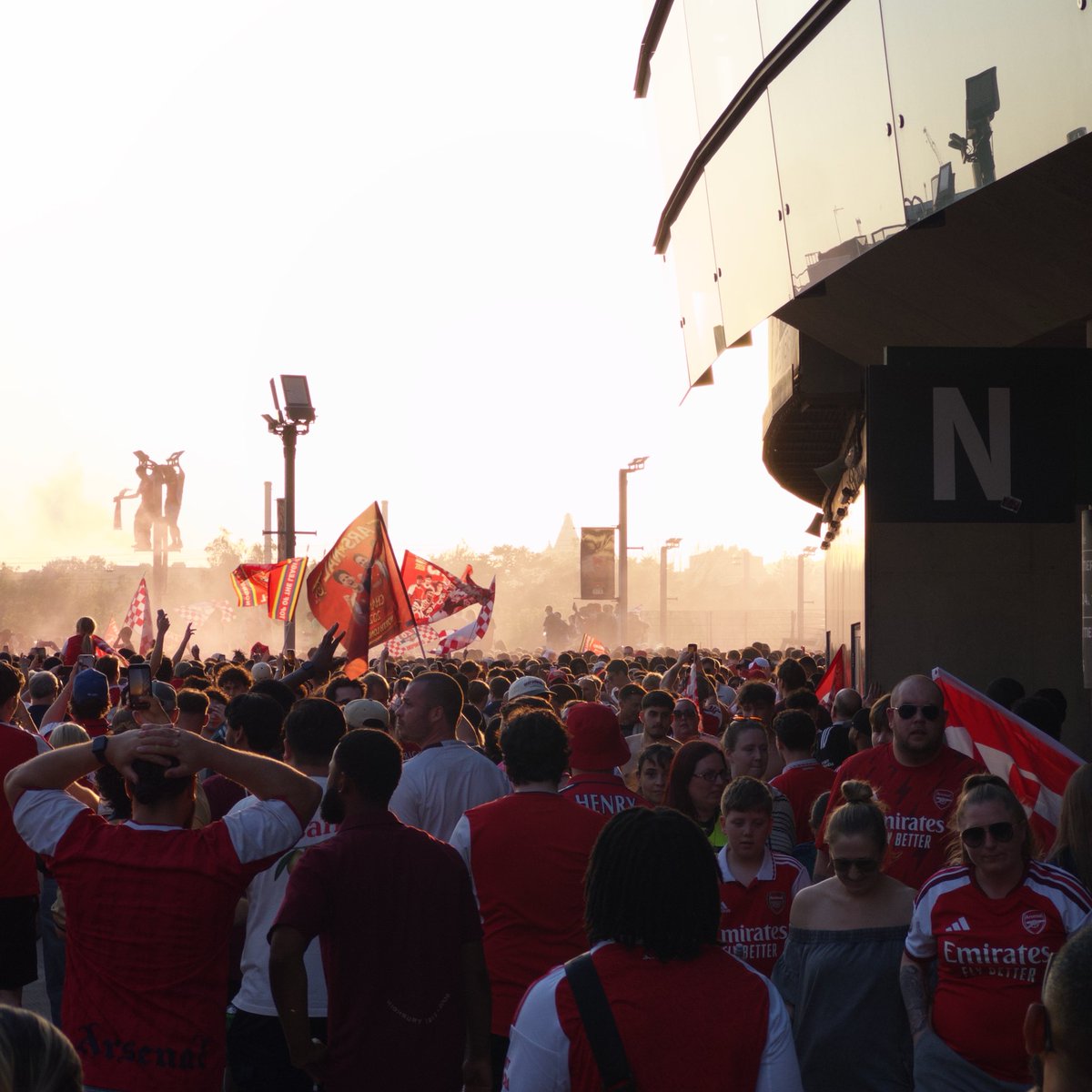 WalDoubleE's tweet photo. 1/2 complete 🤝✅ https://t.co/IqTAdNT3HZ