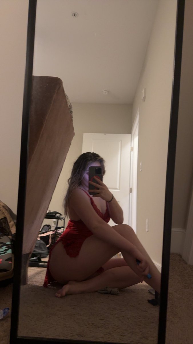 𝒜ℒℒ𝒴𝒮𝒮𝒜𝒫ℰ𝒩👜👙 tweet media