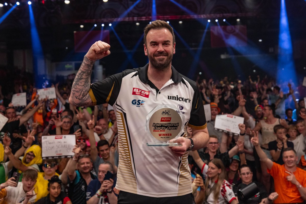 PDC Darts tweet media