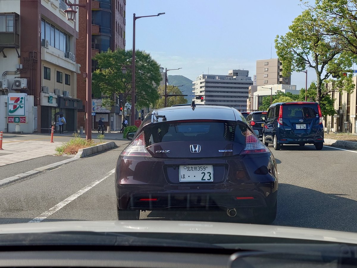 ラーメンは豚骨だね tweet media