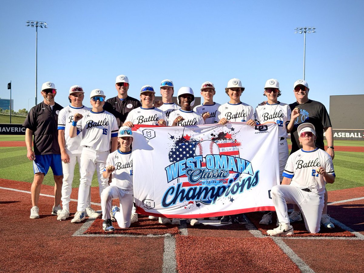 BattleBlue14u's tweet photo. We Battle Blued!  #champs #LetsBattleBlue @MillardUnited https://t.co/4CC3qvrjq8