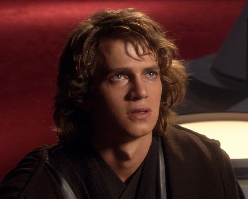 XDarthThunderX's tweet photo. Pre-suit Vader is truly iconic. https://t.co/VF6YlhgDpn