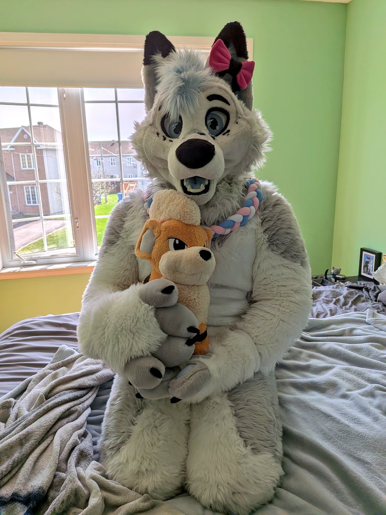 Artythefoxx tweet media