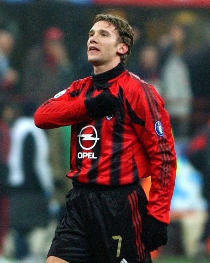 FootyTimeless's tweet photo. 🔙 Shevchenko 🔴⚫️✨ https://t.co/qubA1SRd5h