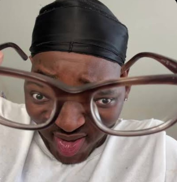 StevŌ SC tweet media