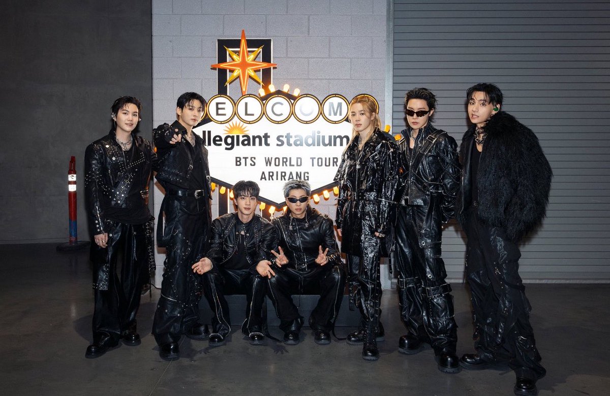 ARIRANGWT's tweet photo. Surprise songs on BTS ARIRANG WORLD TOUR so far:

🇺🇸Las Vegas:

Day 2: 
Black Swan 
Spine Breaker

Day 1:
Permission To Dance
Go Go

🇺🇸Stanford:

Day 3:
I NEED U
No More Dream

Day 2:
Blood, Sweat & Tears
DOPE 

Day 1:
N.O
Anpanman 

🇲🇽Mexico City:

Day 3:
Airplane Pt.2
Spring Day

Day 2:
We are Bulletproof Pt.2
Just One Day 

Day 1:
Boy In Luv
So What 

🇺🇸El Paso:

Day 2:
Dionysus 
Best Of Me

Day 1:
ON
Outro: WINGS

🇺🇸Tampa:

Day 3:
Life Goes On
BAPSAE / Silver Spoon

Day 2:
Boy With Luv
Pied Piper

Day 1:
Permission to Dance
Magic Shop

🇯🇵Tokyo:

Day 2:
DOPE 
For You

Day 1:
Save me
Crystal snow 

🇰🇷Goyang:

Day 3:
Spring day
RUN

Day 2:
Take Two
DNA

Day 1:
Mikrokosmos 
I Need u

#BTS #BTS_WORLDTOUR #BTS_ARIRANG_WORLDTOUR