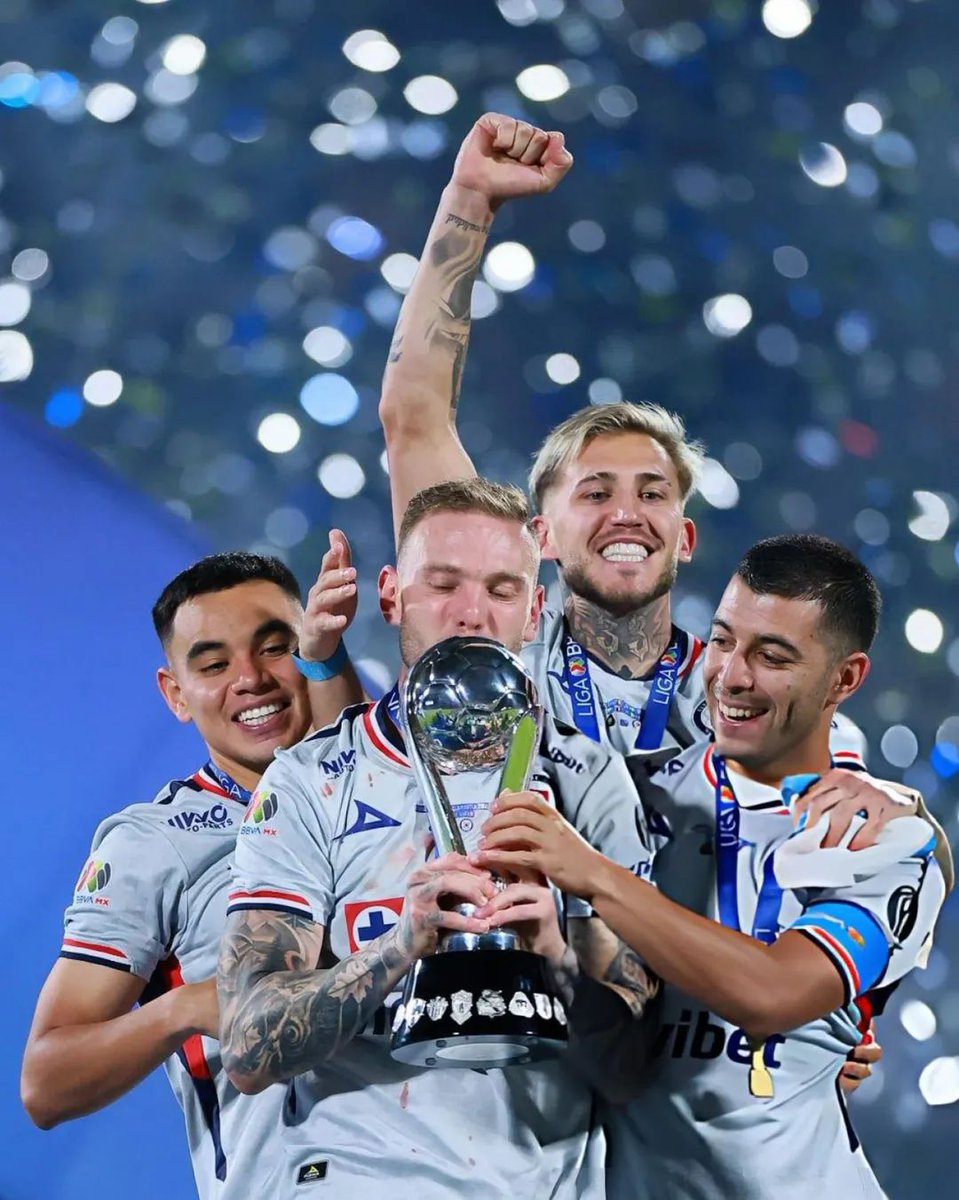 Saúl RM tweet media