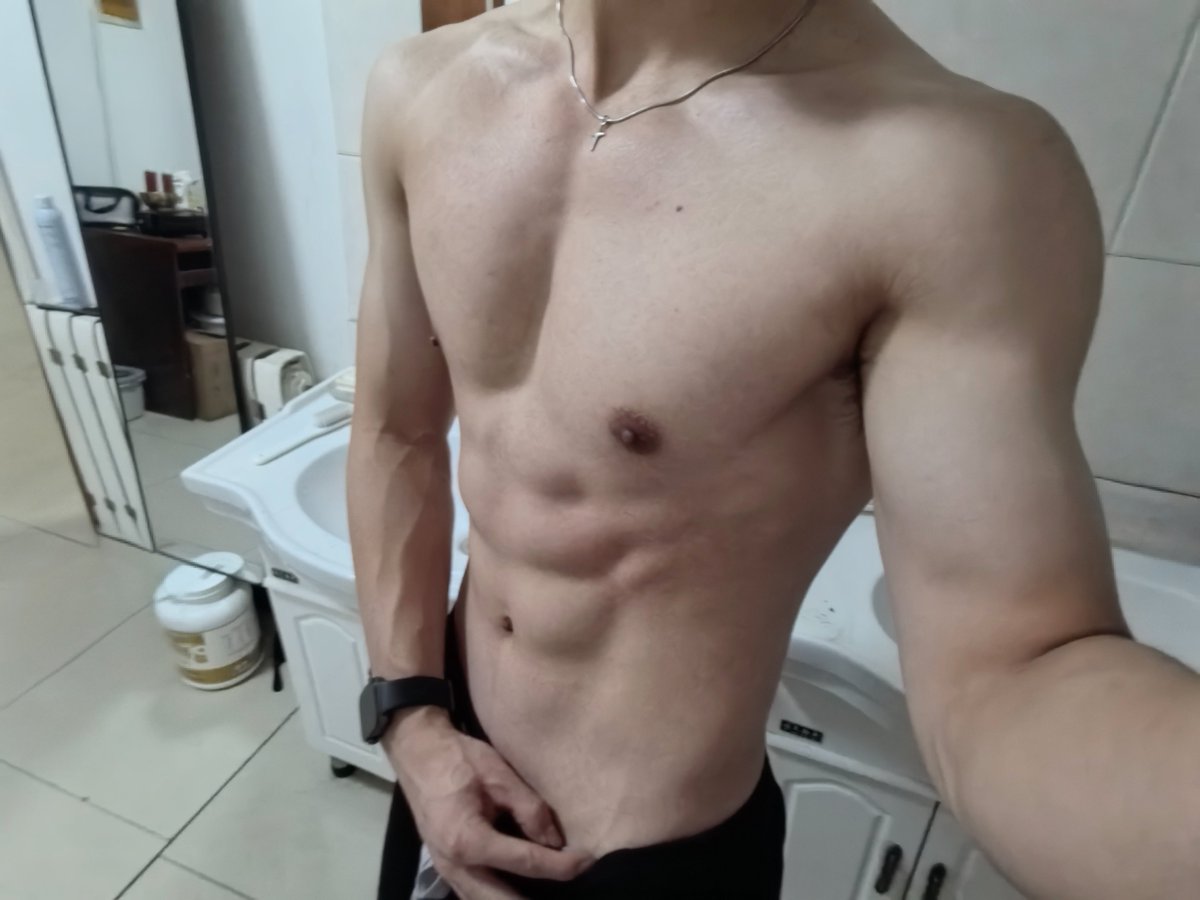小狮子 tweet media