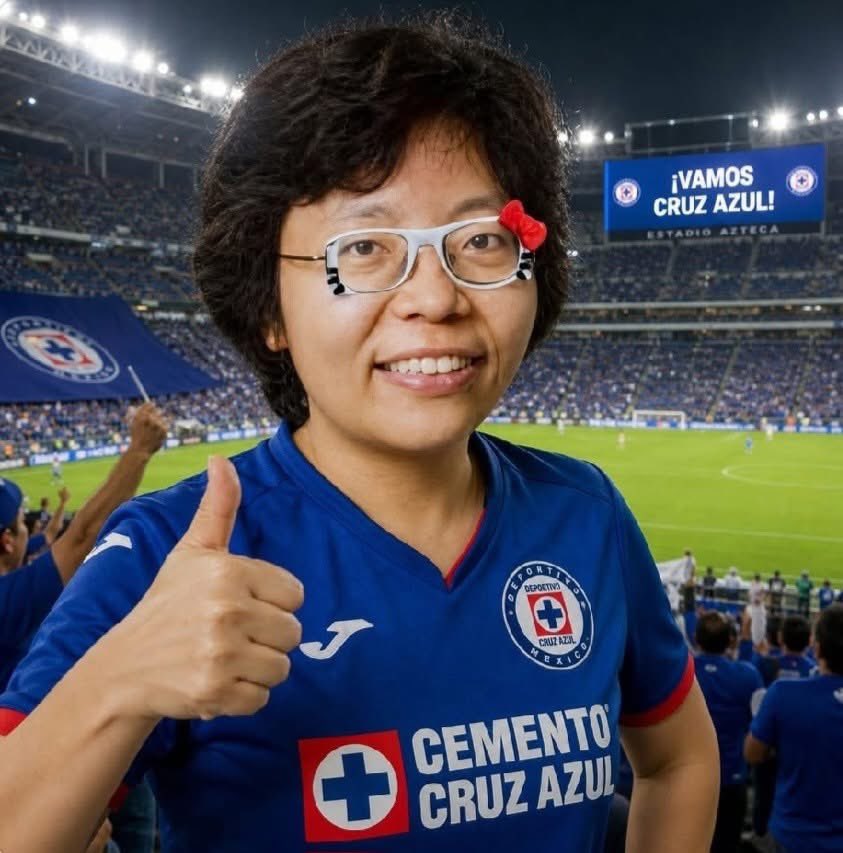IaMaruChan's tweet photo. Viva clisto ley y su sangle pleciosa! 💙🤍💙 somos campeones hlspm alv! https://t.co/8ZGqXpCRXR