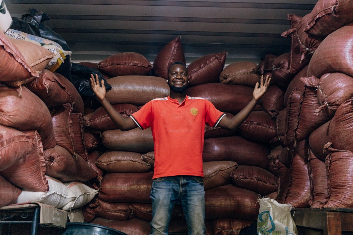 WBG_ClimateEnv's tweet photo. Nature shapes livelihoods &amp; productivity, and labor markets shape how societies adapt. 

Read more about how protecting air, water &amp; land is pro jobs and pro prosperity: 

https://t.co/bPd9SthXJx
#RebootDevelopment https://t.co/rjKJcfsXHu