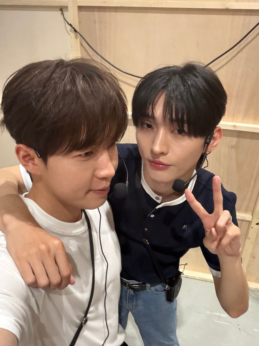 햇깅이 tweet media