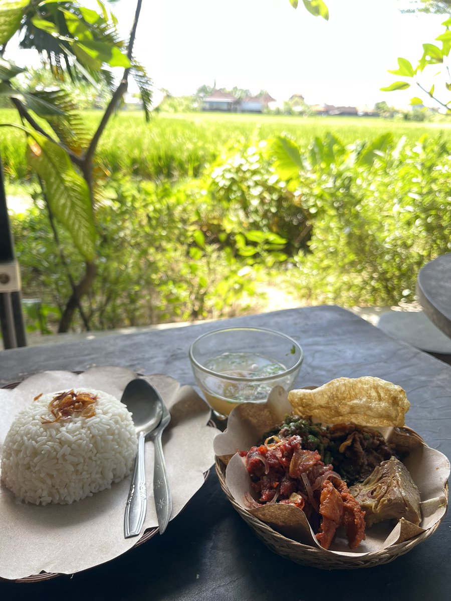 Dibalik Tangan Tuhan tweet media