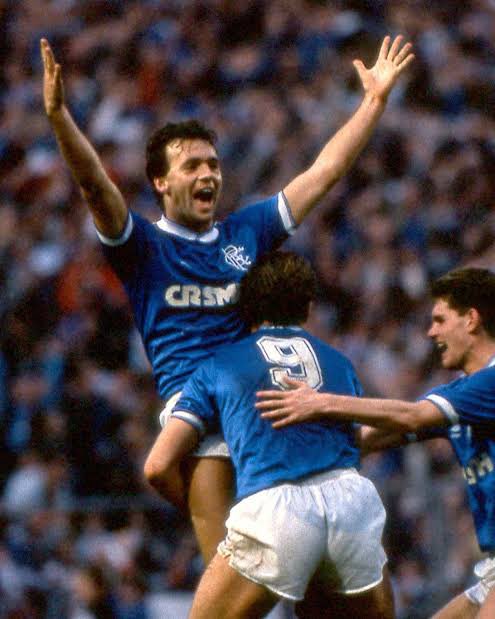 brazilegend100's tweet photo. 1986 Davie Cooper's @RangersFC penalty wins the League Cup at Hampden https://t.co/PjDcgJdyOb