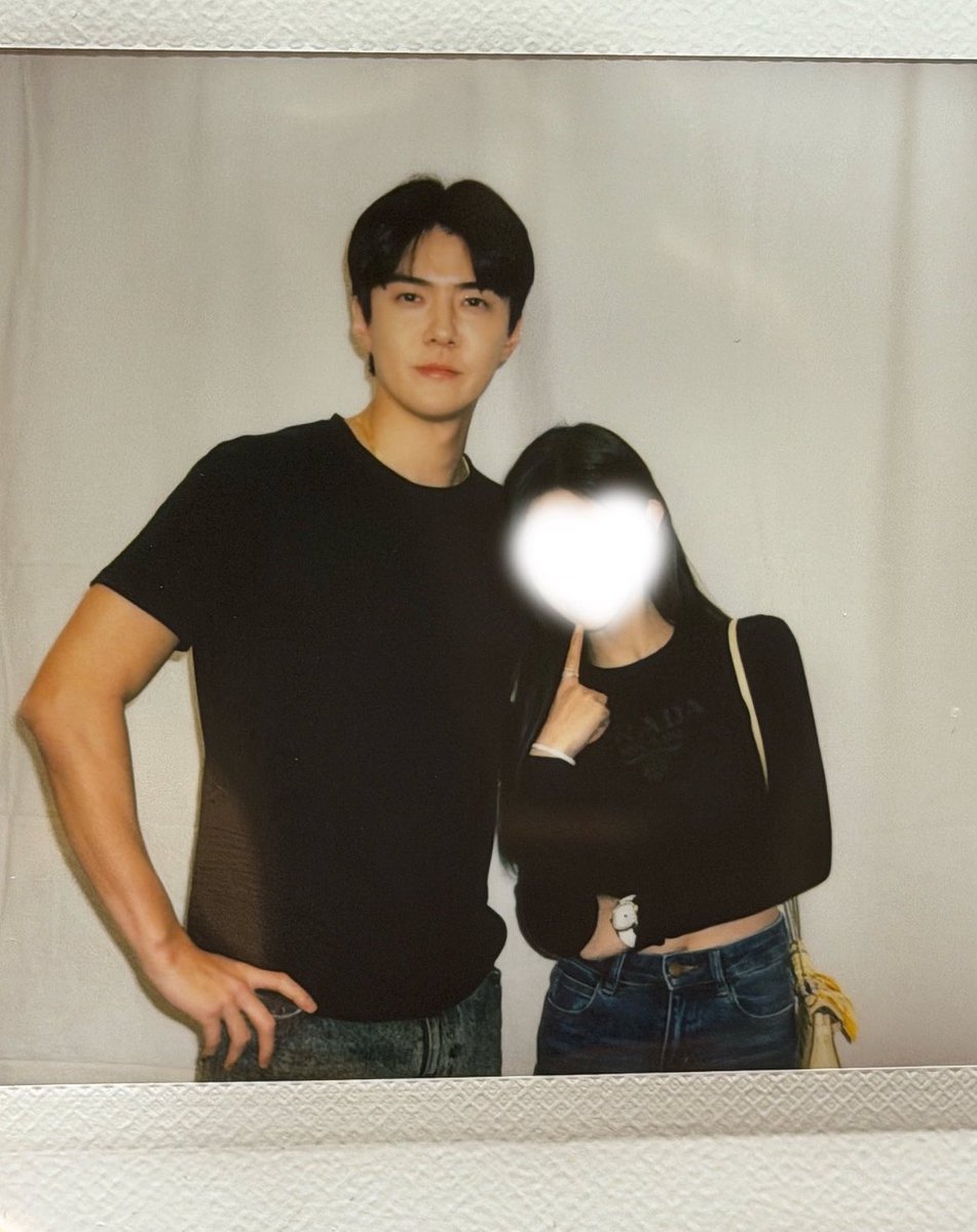 세니 tweet media