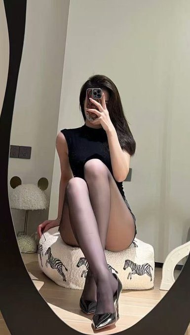 merergl19's tweet photo. 爱吃菠萝蜜，个人 00 后兼职
#太原 https://t.co/aBSPqw6a43