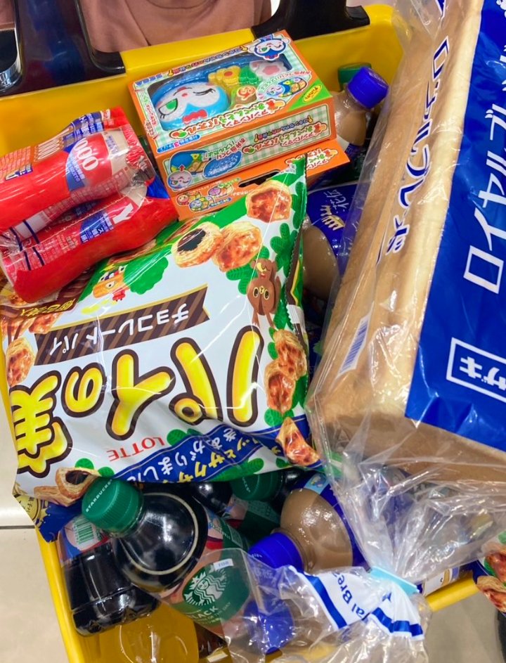 _wsshiga's tweet photo. 豊郷町にあるクレーンゲーム専門店『アソベース』でたくさんGETしてきました😆🎶
私は不得意ですが見てるだけでも
盛り上がって楽しかったです✨
#滋賀県
#クレーンゲーム
#アソベース https://t.co/OWhvE9GDNl