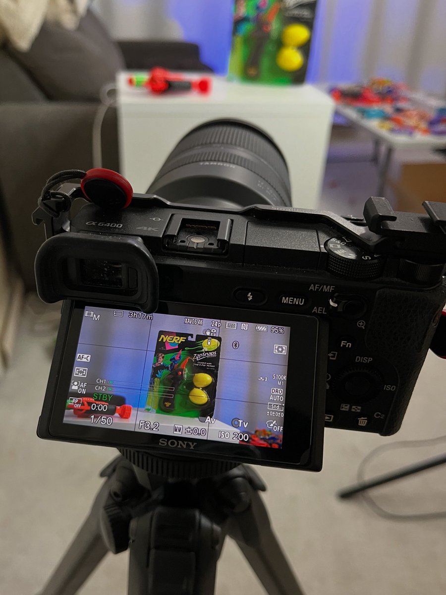 legitbreadd's tweet photo. Big new video has been in the works for a couple of months, excited to show you all soon 🍞 https://t.co/d9YXB8uUB2