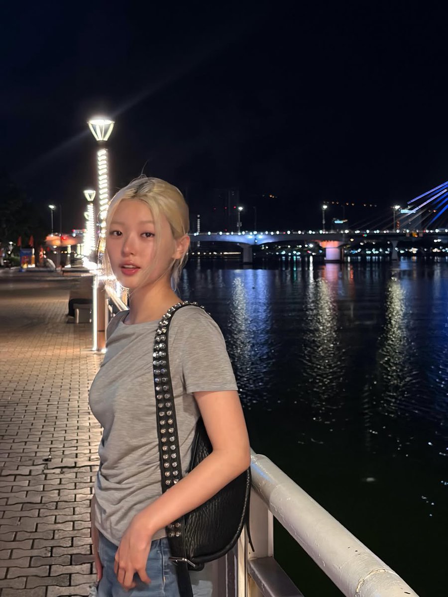 picsofyoonchae's tweet photo. yoonchae instagram update ⸝⸝𖤐* https://t.co/KkJ45nY9Wy