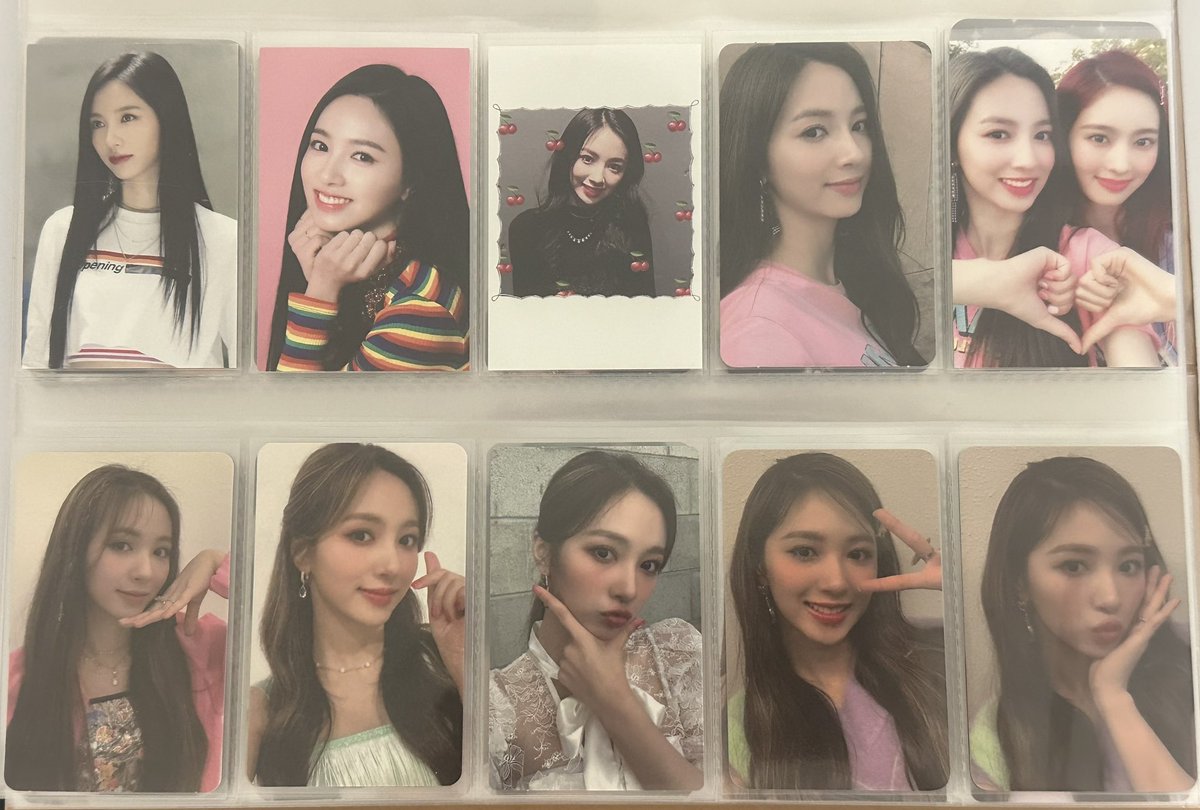jslovesm's tweet photo. 체리블렛 지원 허지원 포카 양도합니다
원하는 거 표시하시구 카톡 보내주세용

체리블렛 포카 양도 해윤 유주 보라 허지원 지원 레미 채린 메이 분철 교환 판매 체리위시 체리대쉬 포카 포토카드 싸인폴라 폴라로이드 poca pc 許智媛 签名拍立得 https://t.co/Urn9nUsTyD