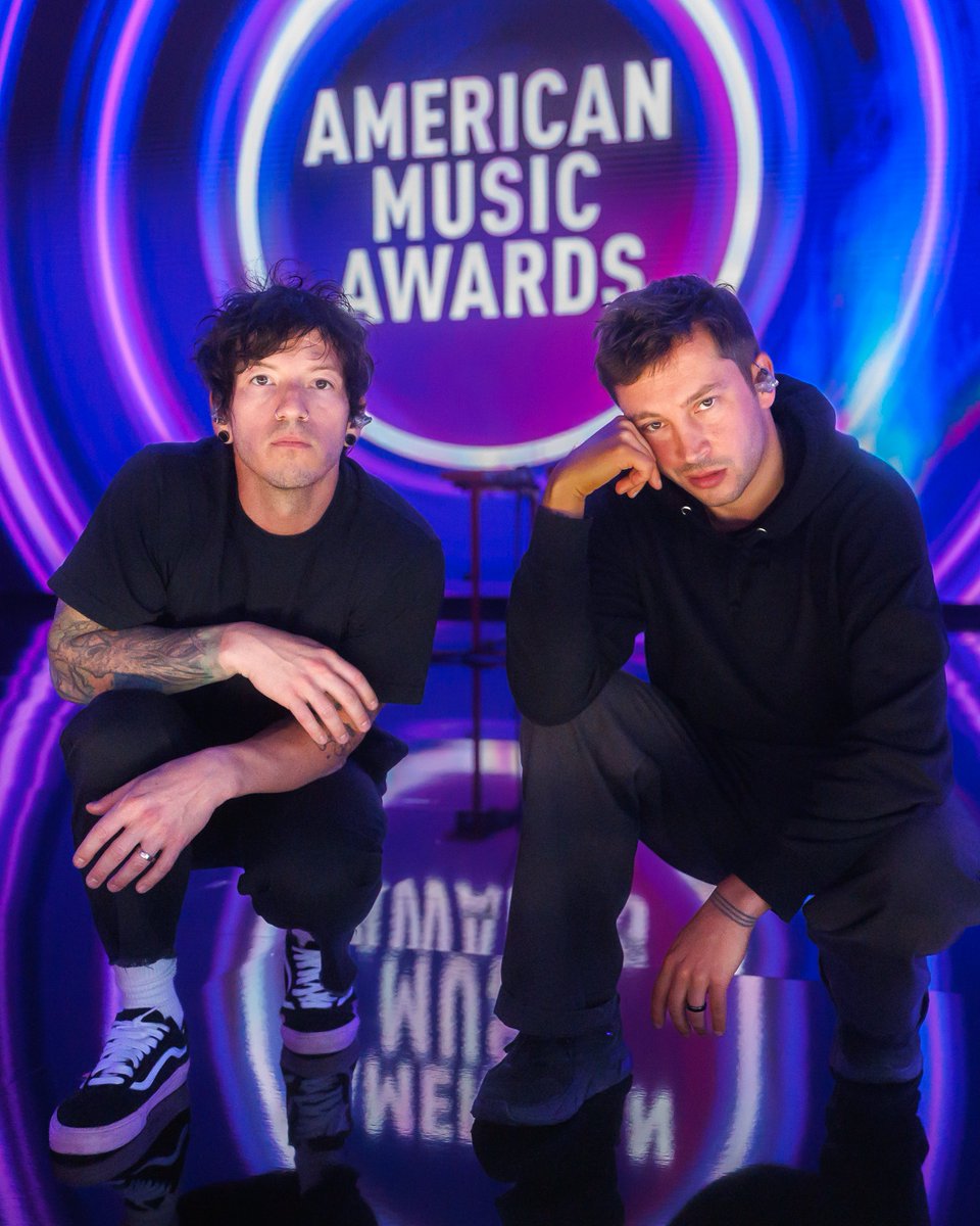 American Music Awards tweet media