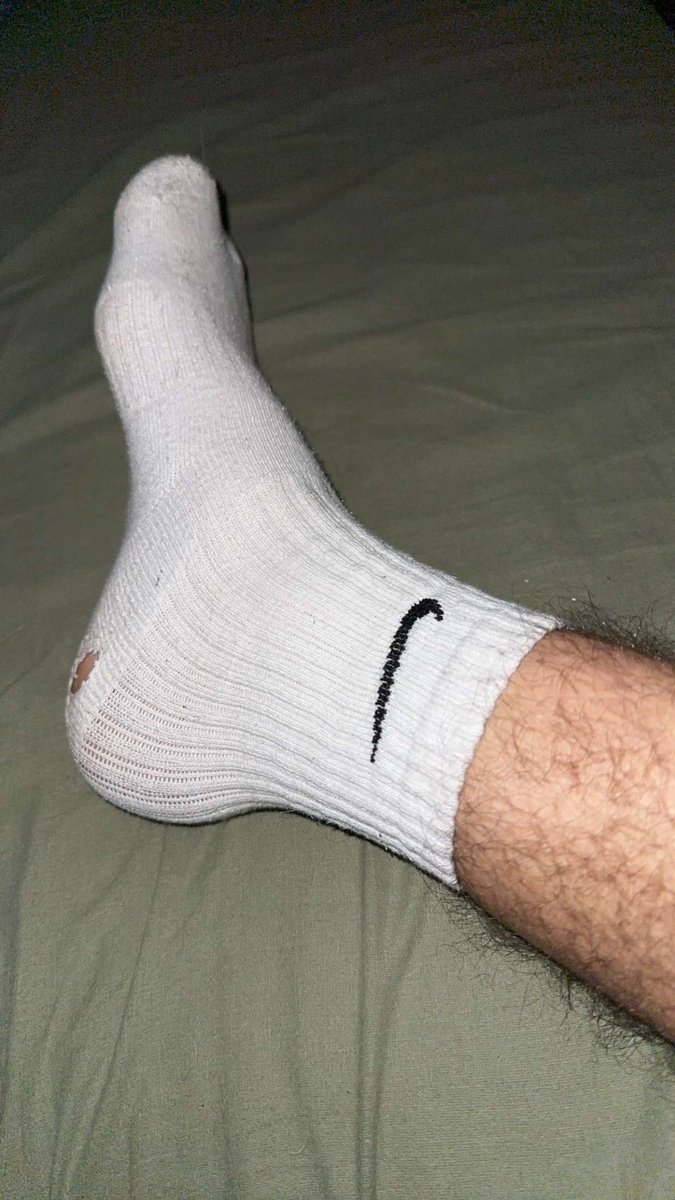 ChaussettesN's tweet photo. Qui serait chaud pour faire un groupe chaussettes Nike Adidas ou autre venez privé... https://t.co/vDYe4D4981