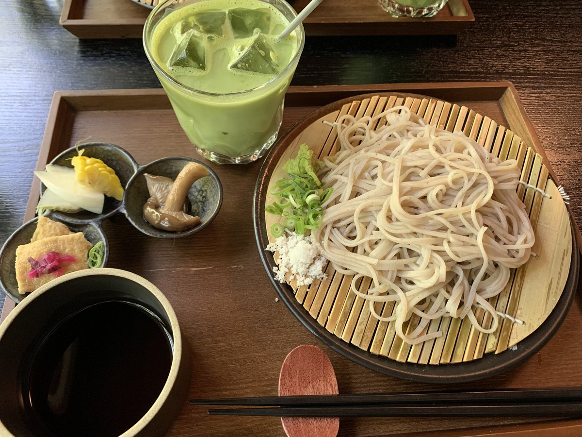 pQpA93BEi91GscM's tweet photo. 高雄でお蕎麦食べてきた!
みたらし団子も食べたかったけど昨日完売して今日はまだ届いてないって言われた🫠
残念過ぎたけど、お蕎麦美味しかった😋
#root2 https://t.co/1y0oHyw5Fc