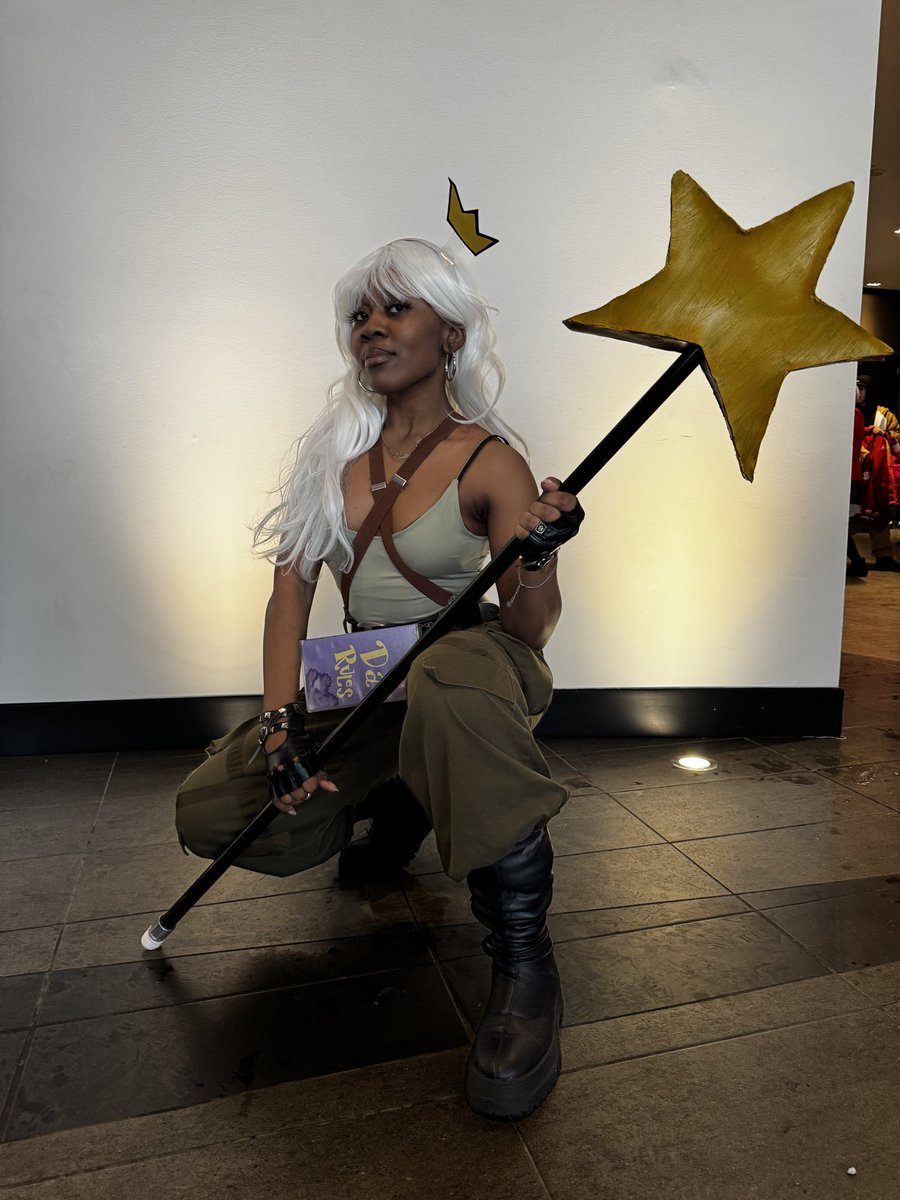 gekkosgf's tweet photo. #AnimeNorth2026 such a fun week!! but tomatoes for Saturday’s dookie weather had to change into a last minute rainy day cosplay cause my og cosplan was just NOT worth the hassle with that storm 😭😩 !!!
(#momoayase #jorgenvonstrangle #mayafey #pearlfey ✨🌚) https://t.co/BJIAJK9Omc