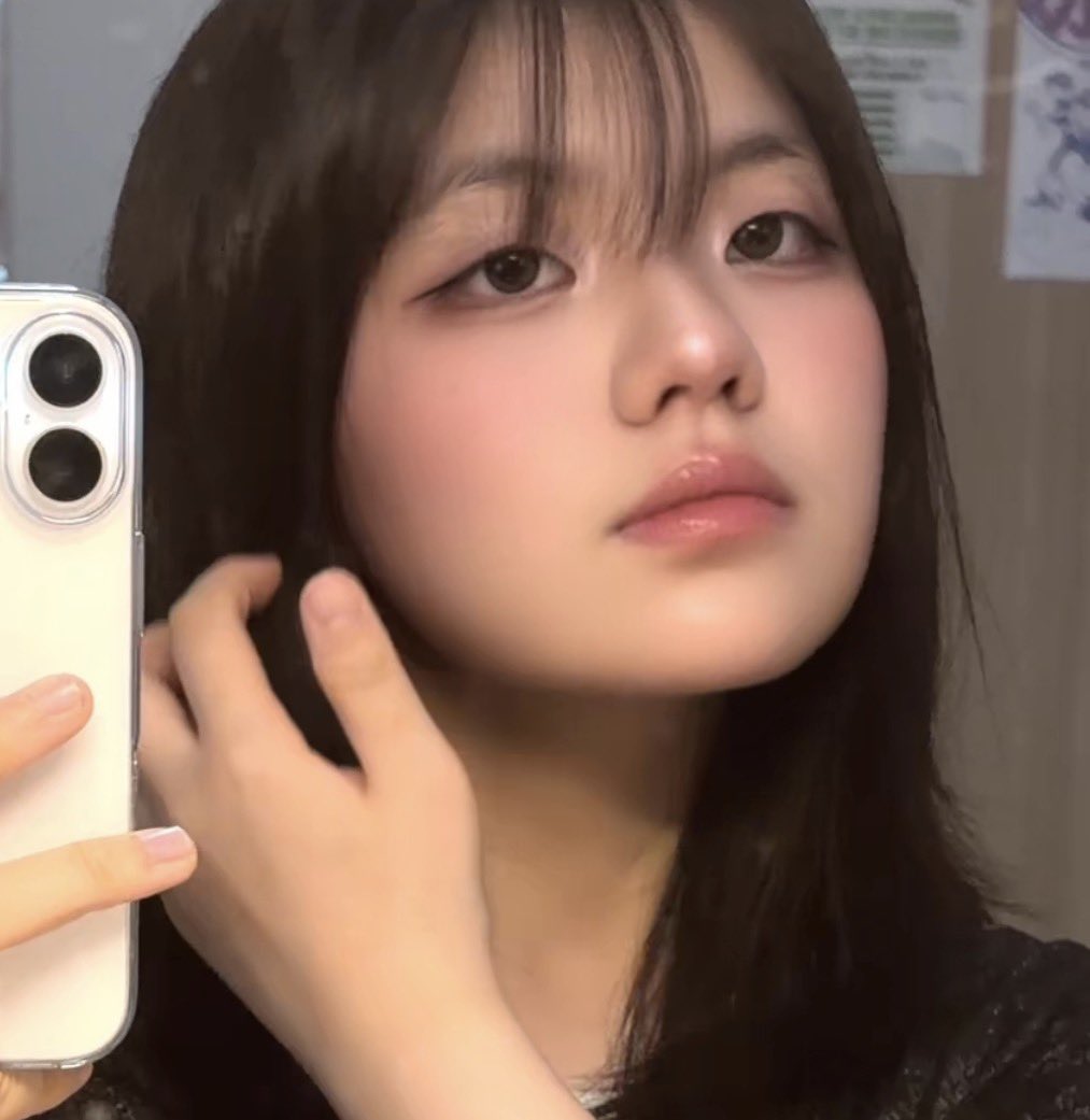 보경 tweet media