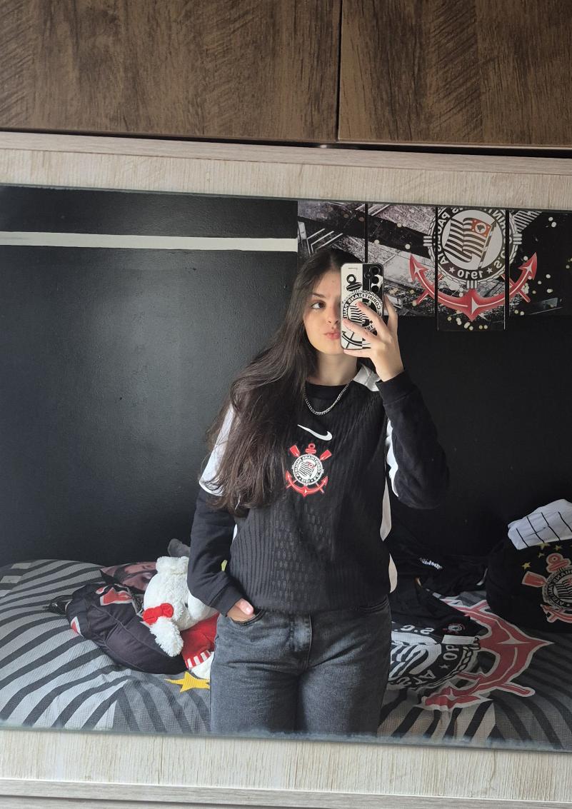 aninha tweet media