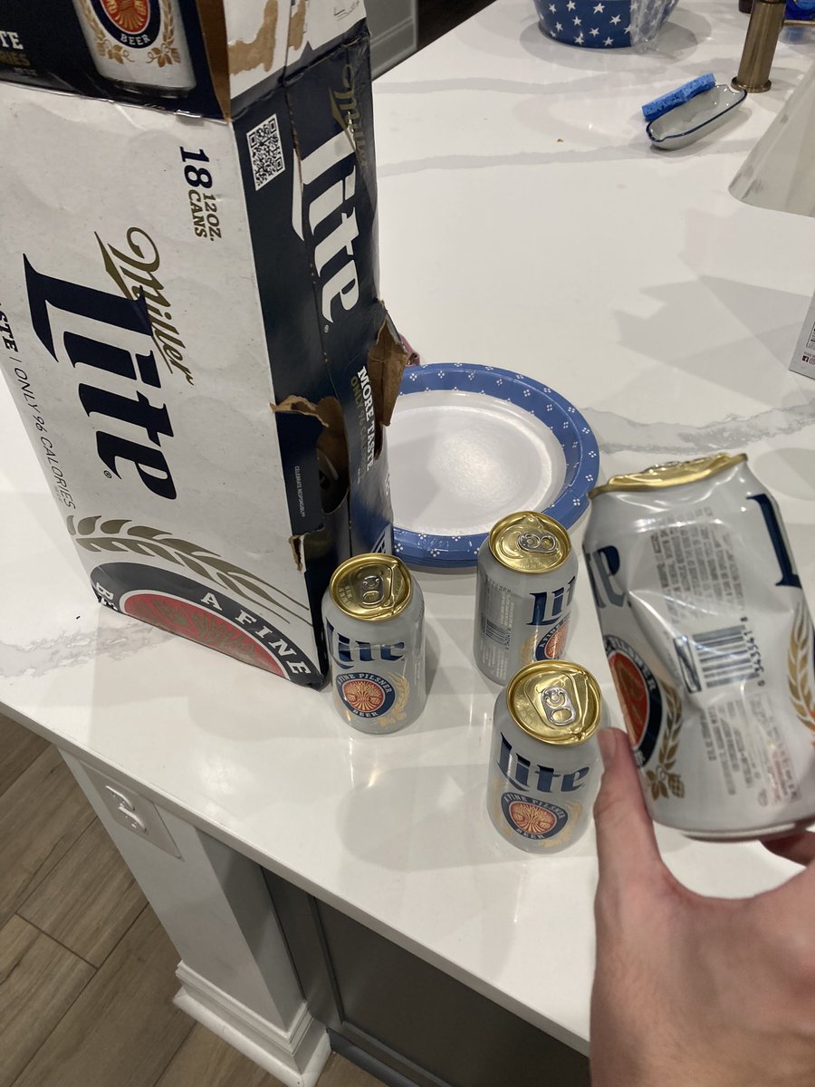 FacemaskM's tweet photo. .@MillerLite just bought this sealed case and the first four beers I pull out look like this. Please make this right! @MillerLite https://t.co/EaHAqAF5ke