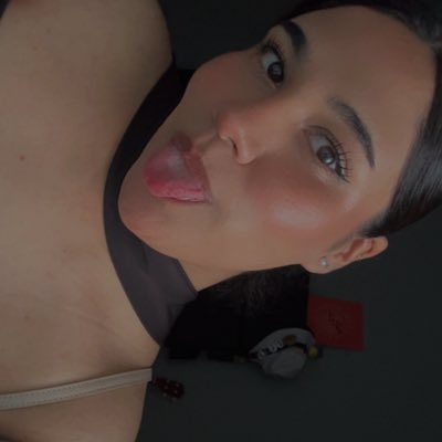 almendraselena's tweet photo. #NewProfilePic https://t.co/eYMDvOk9UL