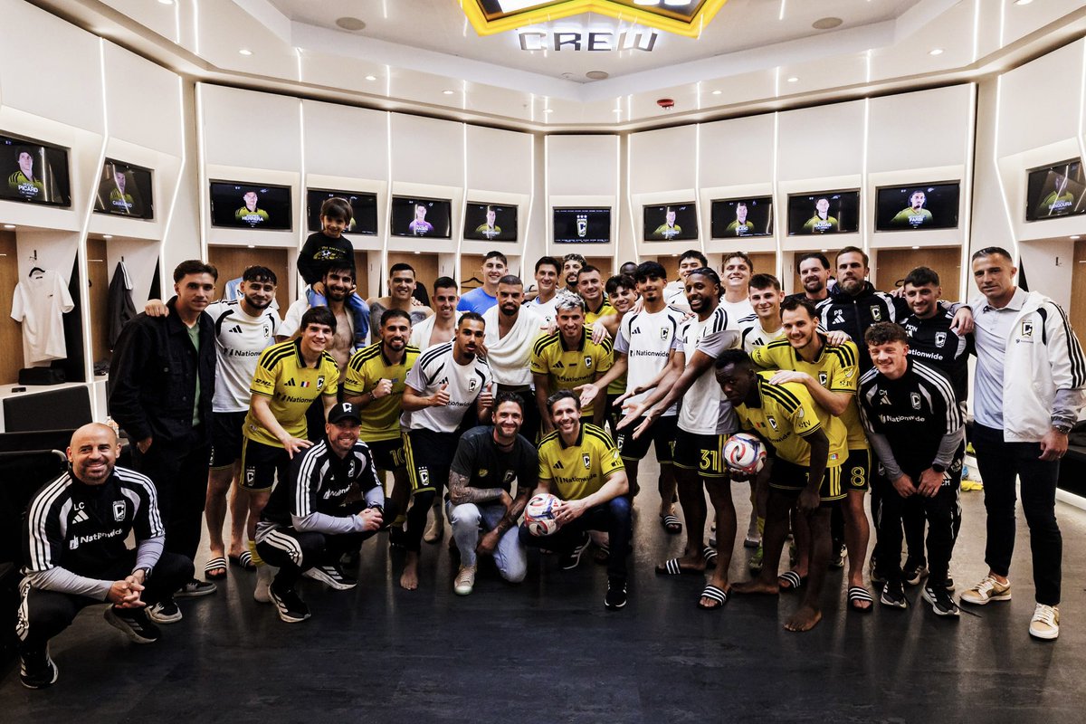 ColumbusCrew's tweet photo. Going into the break with a bang 💥 https://t.co/XcLQWF7Ola
