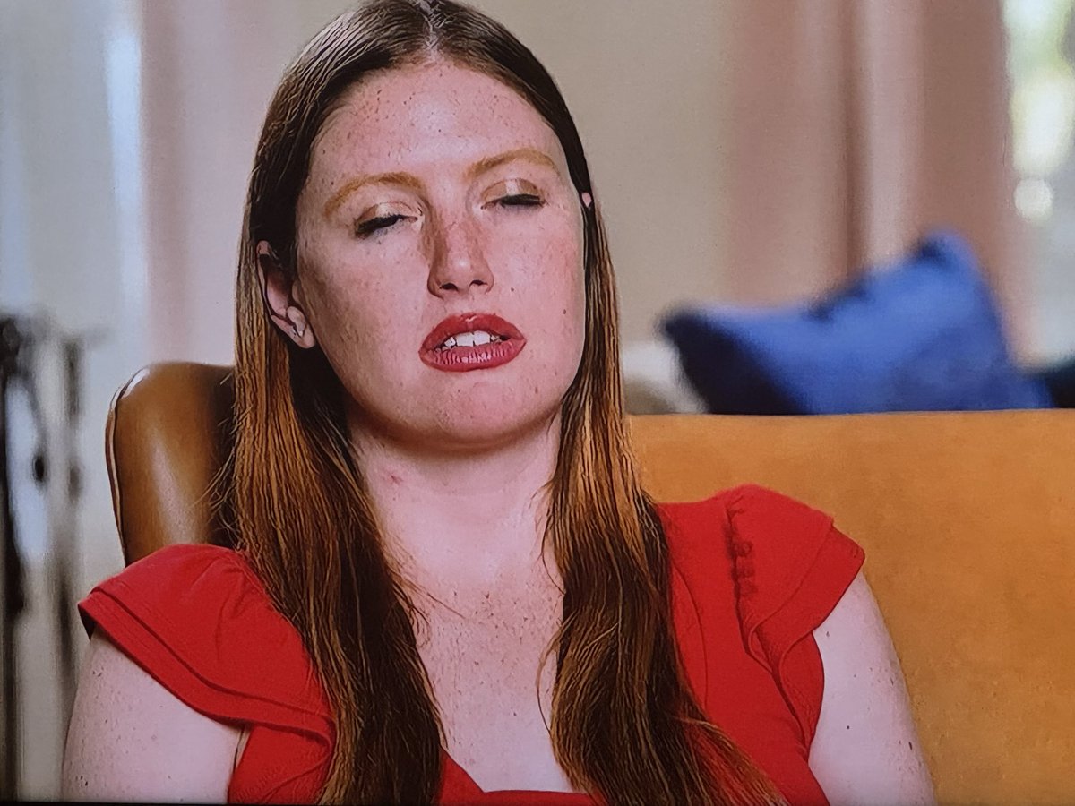 90DayCray1's tweet photo. I don’t see her being able to stay sober for 9 months to have a child. 

#90DayFiance https://t.co/xhHjFR6VKg