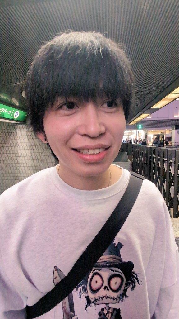 amazing_fbl's tweet photo. #恐界線 常に笑いっぱなしで
楽しかった~✨
お久しぶりの生・一誠さんは、
シュッとしててやっぱりかっこよかった!なんでサングラスしてたのかなぁ😎
富田さんは 大きかった😁
阿部さんはテンション高くてTikTokで拝見した通りだった😍
私の一張羅は #Hatsunex 一択❤️
色んな着こなししたいなー♪︎ https://t.co/qCGnRadrX5