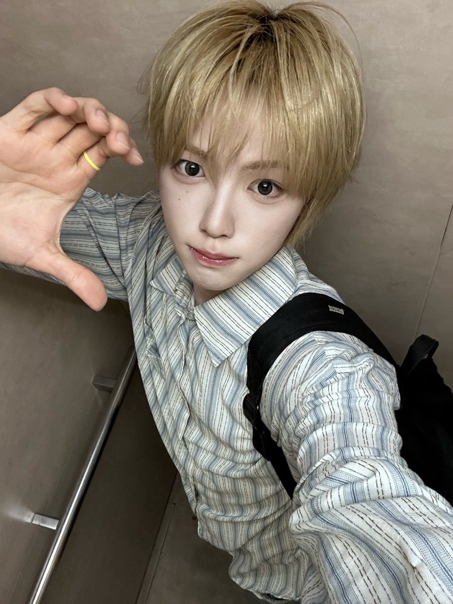 idjjun13's tweet photo. 김성준 어제라방에서 주겟다고햇던 셀카 보내줌
완전쭌잘이잖아 이거.. https://t.co/9QTmvZUvMS