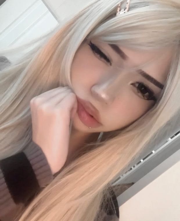 Leah tweet media