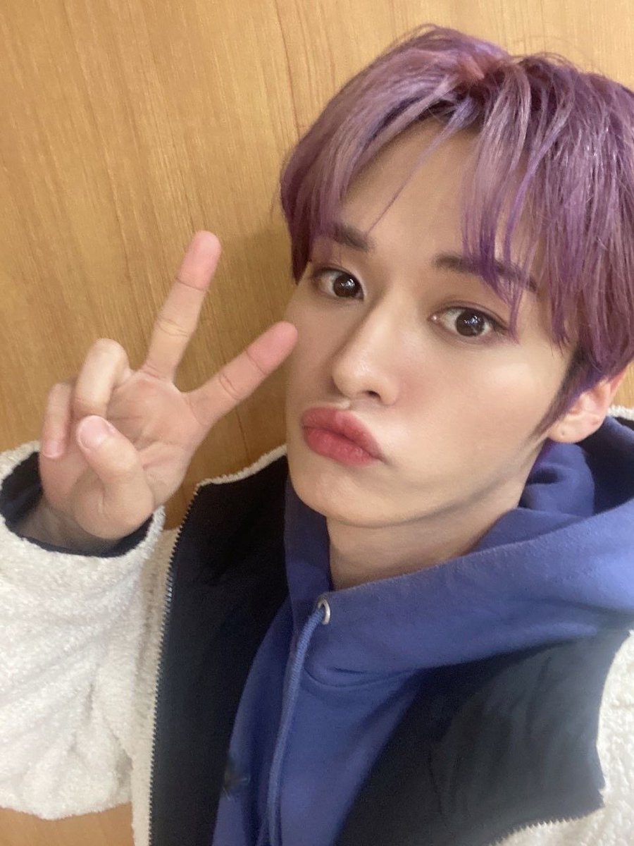 lin 🍓 || SKZ EN CHILE?? tweet media