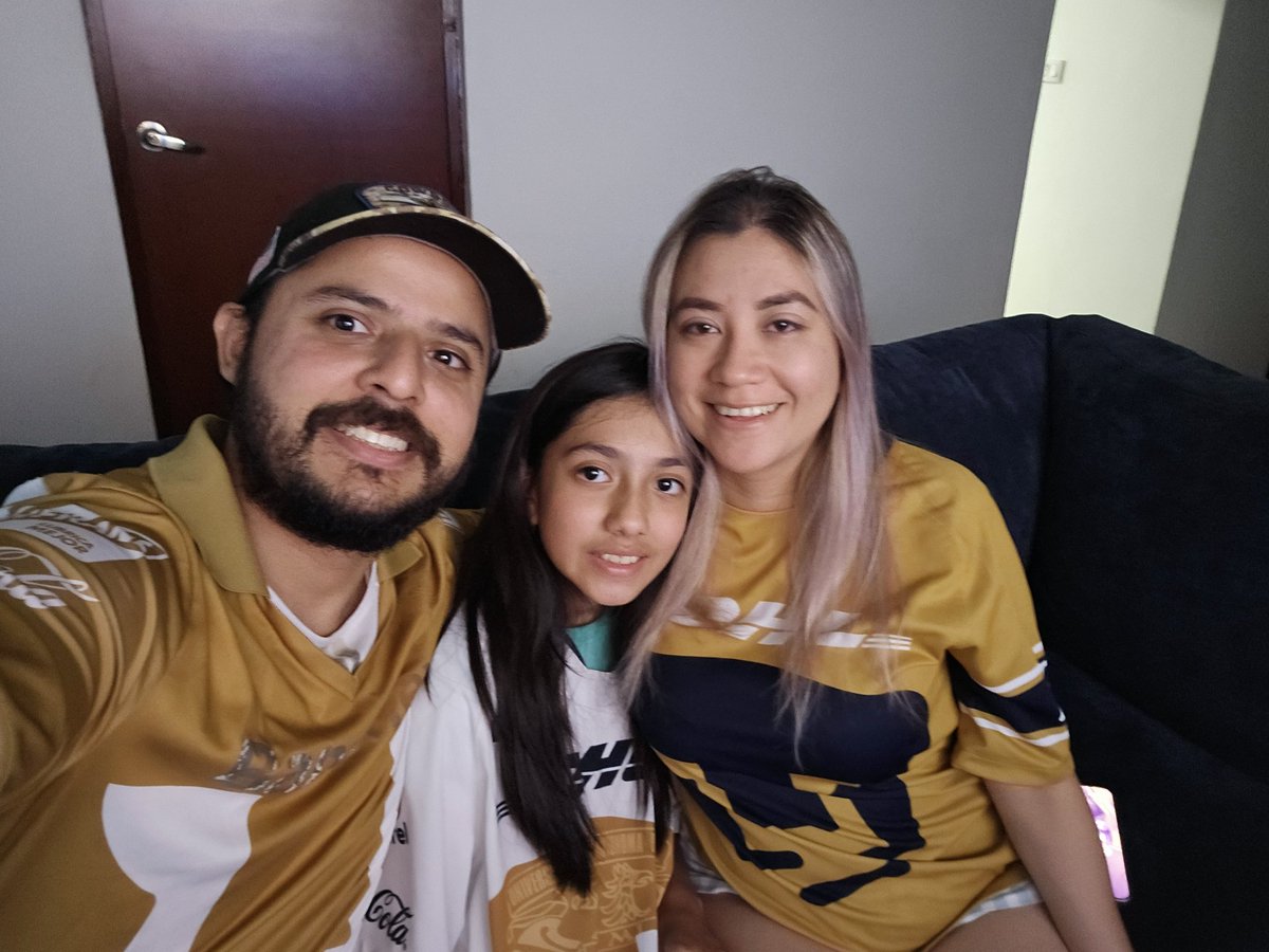 JAAB_96's tweet photo. #LaFinaldelaObsesion VAMOS MIS PUMAS ! https://t.co/JXhRTXZrZt