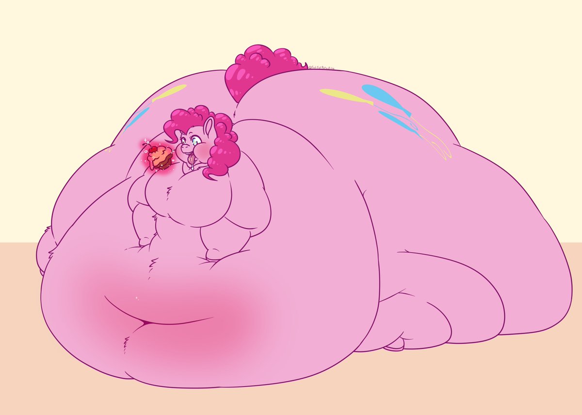 FatFurParadise's tweet photo. Fan Art Friday- Magic Cupcakes

I got distracted and forgot fan art friday XD so it's late but oh well lol Here. Have a Pinkie. https://t.co/fkjrLEsNp1