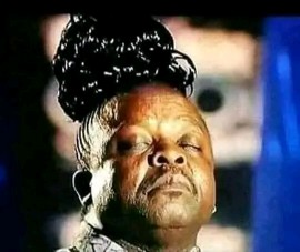 Neo_Mnero7's tweet photo. "kudala ngigudla, kudala ngimeswa amaBullet" kusho iSugar likuqikisekisa ukuthi le round ezayo ngeke lisheshe dineke likuthethise  ukuthi usheshe uchame https://t.co/47Kae5a0st