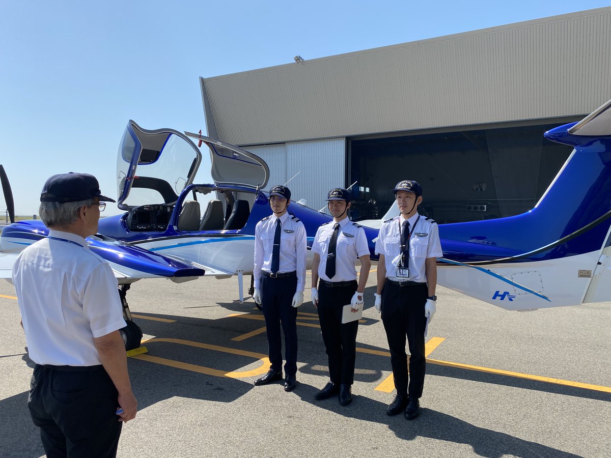 Honda_Airways's tweet photo. ✈️本田航空 訓練生募集✈️

2026年11月開講「計器飛行証明課程」の募集を開始しました👨‍✈️
舞台は大分空港。現場を知り尽くした教官陣が、あなたの夢を全力でサポートします🧑🏻‍✈️✨

出願締切：2026年8月31日
詳細はプロフィール欄のURLから公式HPのお知らせをチェック🔗

#空のHonda #本田航空 #大分空港 https://t.co/lEnQwZB15z