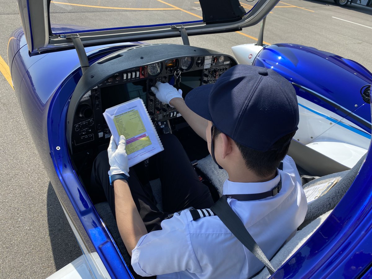 Honda_Airways's tweet photo. ✈️本田航空 訓練生募集✈️

2026年11月開講「計器飛行証明課程」の募集を開始しました👨‍✈️
舞台は大分空港。現場を知り尽くした教官陣が、あなたの夢を全力でサポートします🧑🏻‍✈️✨

出願締切：2026年8月31日
詳細はプロフィール欄のURLから公式HPのお知らせをチェック🔗

#空のHonda #本田航空 #大分空港 https://t.co/lEnQwZB15z