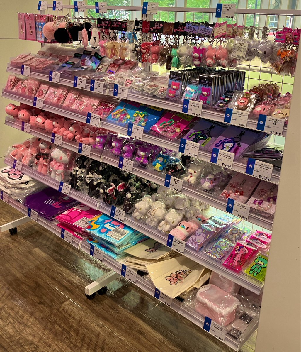 アニメイト池袋本店 tweet media