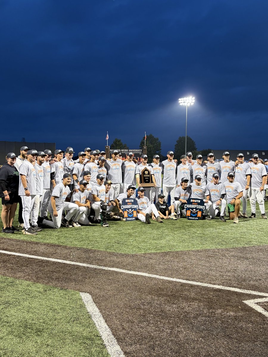 RyanClary1400's tweet photo. BACK TO BACK!!!!   Upstate has done it AGAIN. https://t.co/WdAHHuQiPP