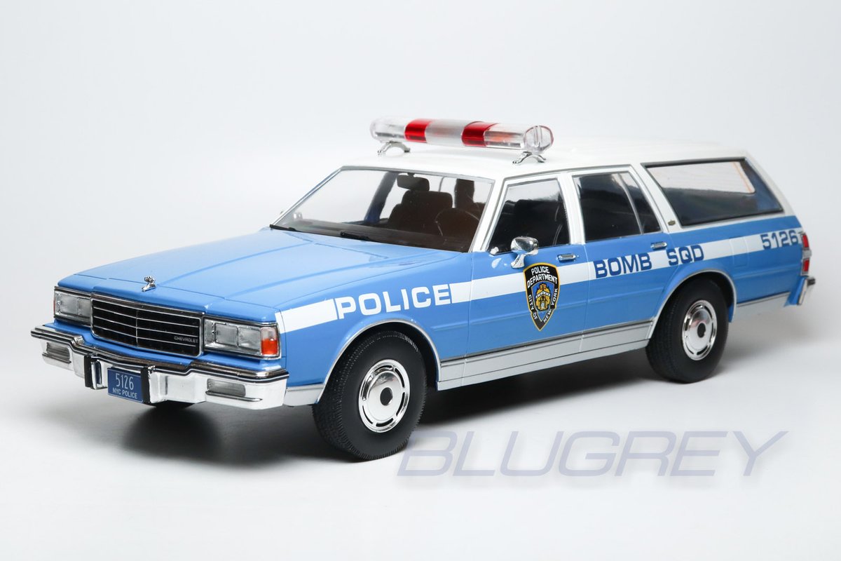 MCG 1/18 シボレー カプリス ワゴン 1985 NYPD 爆弾処理班 1980年代の