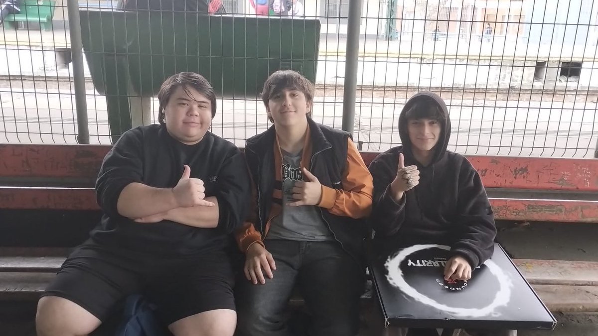mabrikfps's tweet photo. que aura @JoacoTahara @Splotza1 https://t.co/LWp98fLeQS