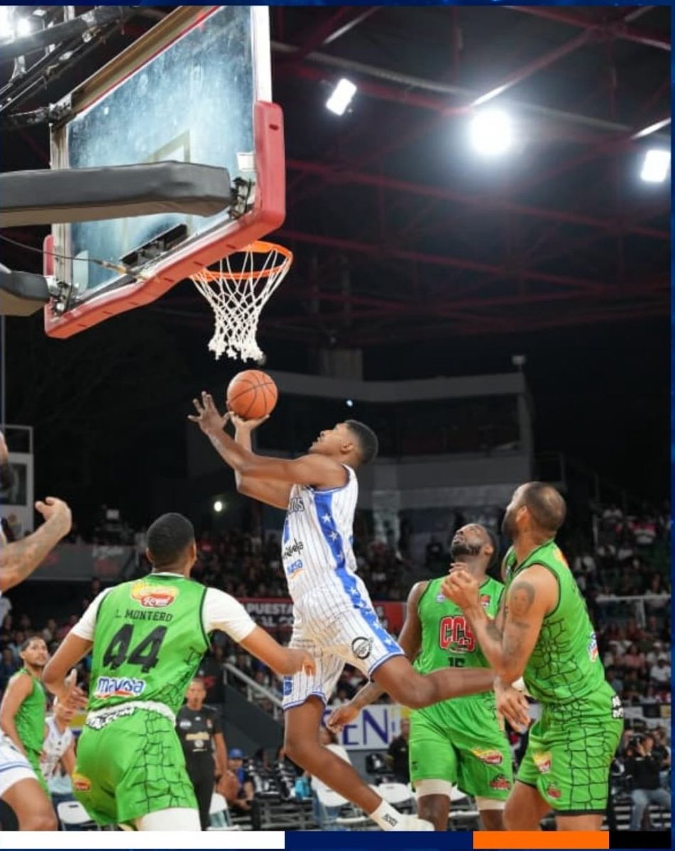 fare49's tweet photo. #SPB 🇻🇪
#Trotamundos 83 (2) - (4) 87 #Guaiqueries 

🏀 Por Trotamundos, Eric Romero 🇵🇦
📊 23 MIN
7 PTS 
2 REB 
0 AST 
1 STL
0 BLQ 
2 TO 
6 VAL 

Tiros: 3/5 FG 1/2 3PTS 0/0 FT

🚨 quedan eliminados del playoffs

#FARESTATS 
#Panama https://t.co/FyabVl0fCx