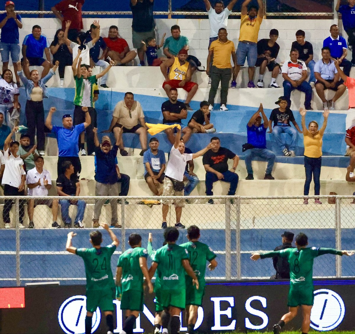 indeselsalvador's tweet photo. #Fútbol ⚽️| INCA es el campeón del Torneo Calusura 2026 de la Segunda División Profesional de Fútbol, tras derrotar 4-0 a Sensunte Cabañas, en el Estadio Nacional Las Delicias. 

Los goleadores fueron Bryan Paz (8’ y 20’),  Daniel Gómez (45’) y Diego Martinez (77’). 

 #ConstruyendoElCamino