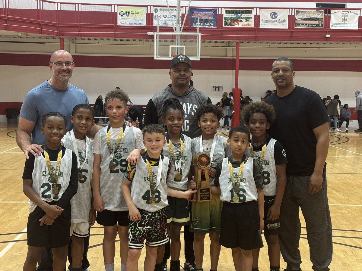 PlaymakerHoops's tweet photo. 16th Annual Summer Invitational Champions!
17u  Mi Warriors 
16u Playmakers 
15u Groovy Nation
14u Lasalle Guardians
13u Playmakers
12u Playmakers 
11u Playmakers 
10u Flint Affliation
9u Playmakers 
9th Grade Silver - Common Bond https://t.co/zqPD0cMybp