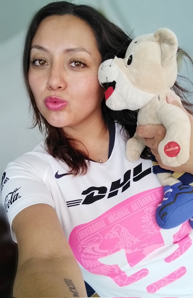 EpDayane's tweet photo. @PumasMX 💕
#Junt8sPorLaHistoria
#FinalBotanera
@AztecaDeportes https://t.co/jO2jmyGNCg